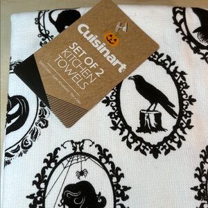 Cuisinart Black and White Spooky Kitchen Towels Set